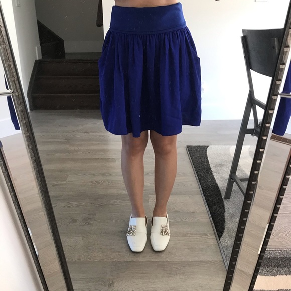 💚4 for $30💚 Aritzia Wilfred Silky Skirt with Pockets - Picture 9 of 13